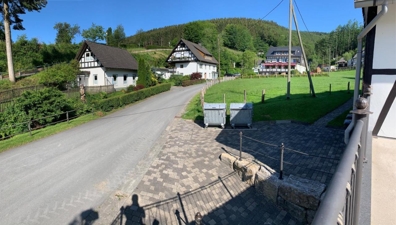 Ferienwohnung Duennebacke Schmallenberg Exterior photo